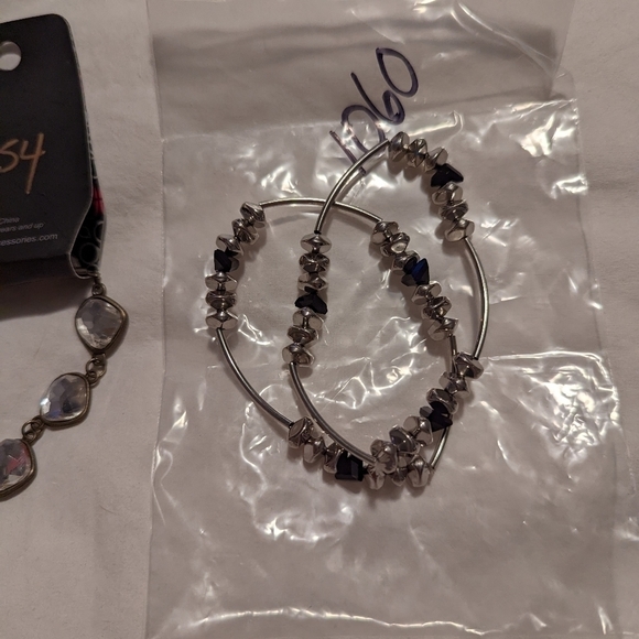 LOT of 3 Paparazzi Bracelets - Picture 2 of 4